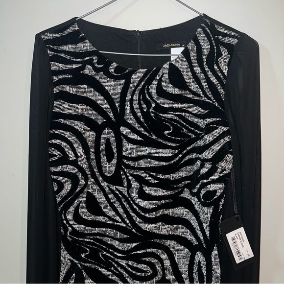 Black and Gray Patterned Dress - Picture 2 of 5